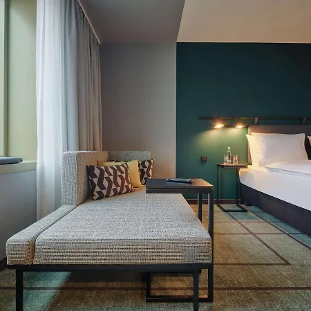 Hotel Dorint München/garching 4*
