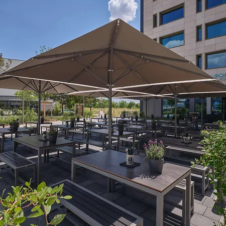 酒店 Dorint Muenchen/garching 4*